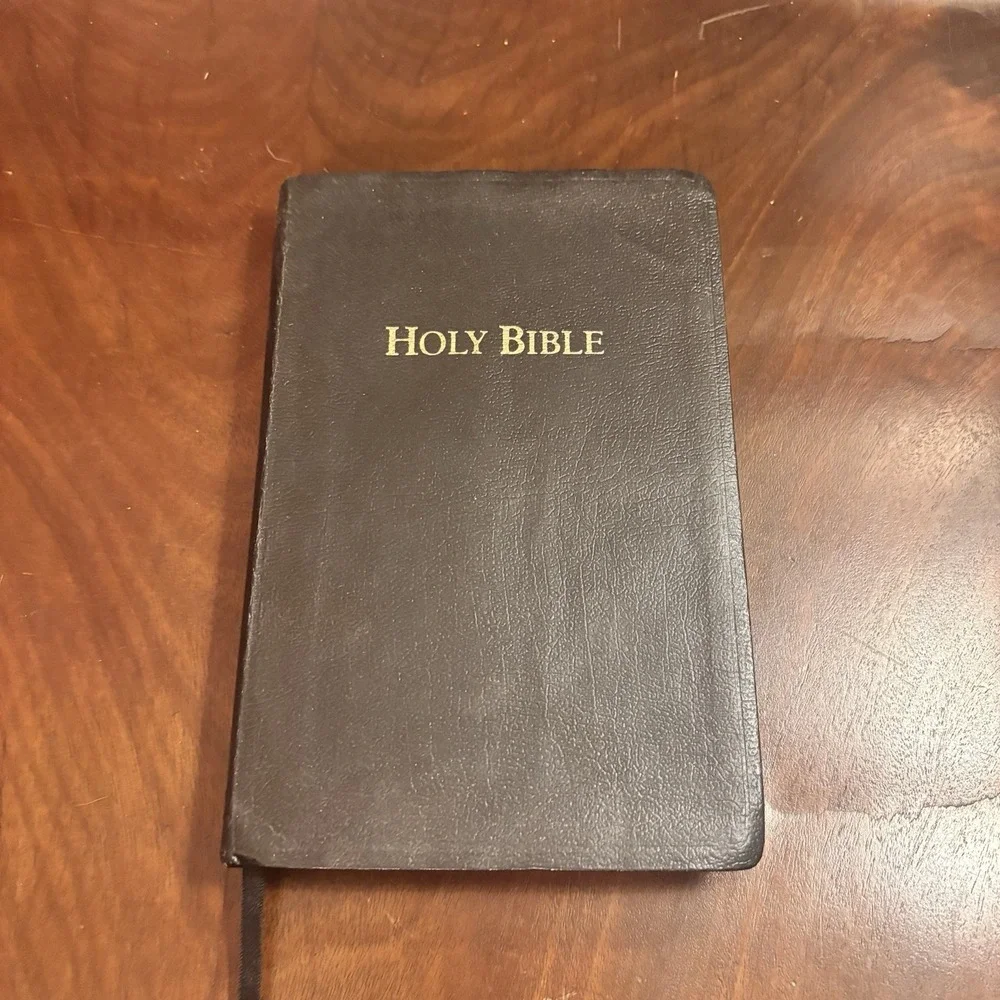 Holy Bible KJV UltraThin Reference Concordance Black Bonded Leather Holman‎ 1999